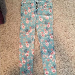 Blue floral ankle skinny jeans